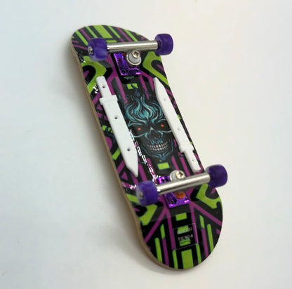 Devil's Breath, Fingerboard profesional de madera COMPLETA
Paquete: zafiro/ Medida: 34mm